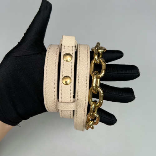 Louis Vuitton Favorite Monogram Empreinte Giant White Pink