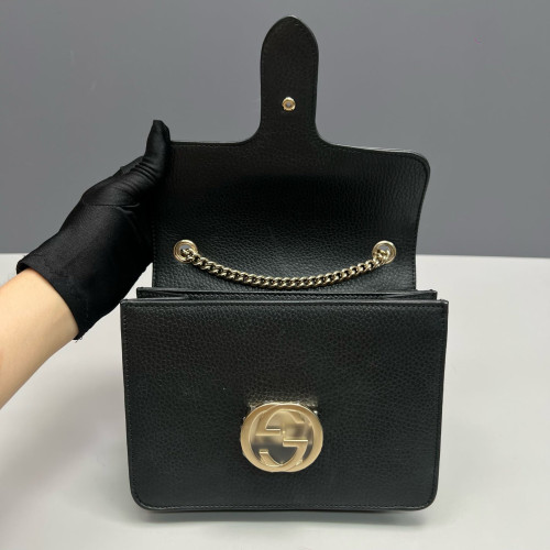 Gucci Small Interlocking G Shoulder Bag Grained Calfskin Black