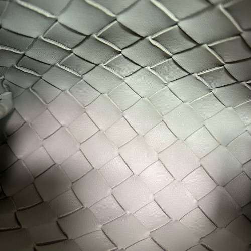Bottega Veneta Loop Top Handle Camera Bag Calfskin Intrecciato Light Grey Bottega Veneta Loop Top Handle Camera Bag Calfskin Intrecciato Light Grey