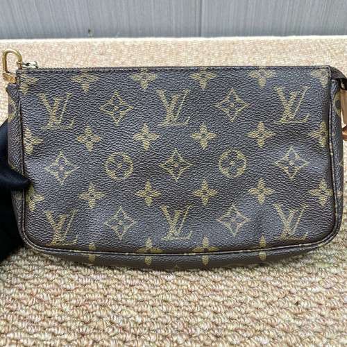 Louis Vuitton Pochette Accessories 22 Monogram Brown