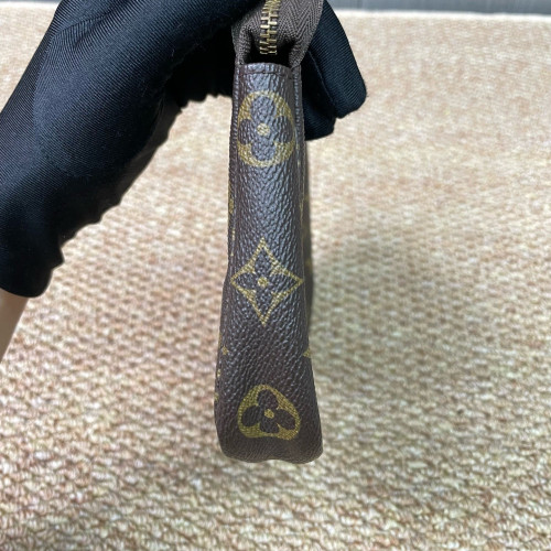 Louis Vuitton Pochette Accessories 22 Monogram Brown