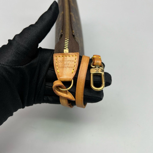 Louis Vuitton Pochette Accessories 22 Monogram Brown