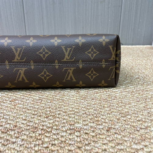 Louis Vuitton Carryall East West Shoulder Bag Monogram Brown