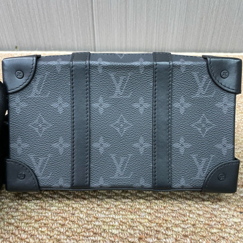 Louis Vuitton Soft Trunk Wallet Monogram Black