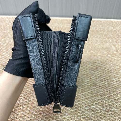 Louis Vuitton Soft Trunk Wallet Monogram Black