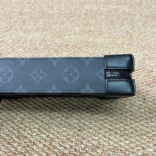 Louis Vuitton Soft Trunk Wallet Monogram Black