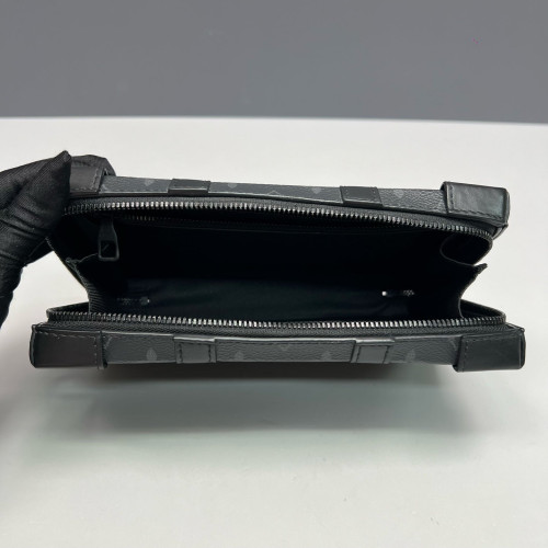 Louis Vuitton Soft Trunk Wallet Monogram Black