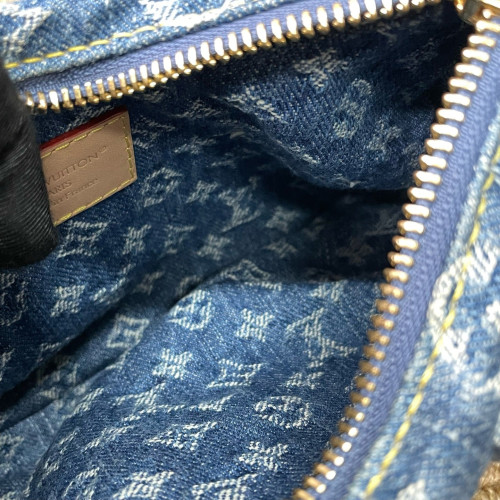 Louis Vuitton Pochette Valley Denim Monogram Blue