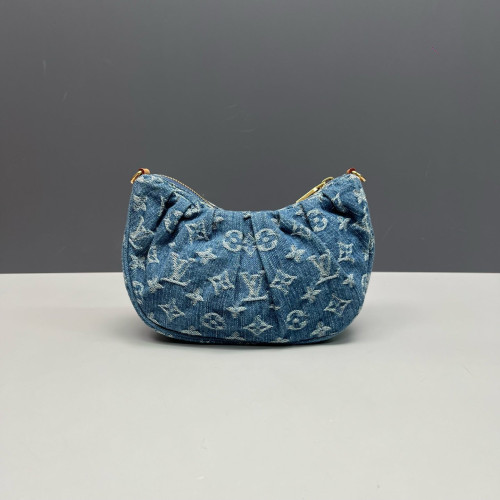 Louis Vuitton Pochette Valley Denim Monogram Blue