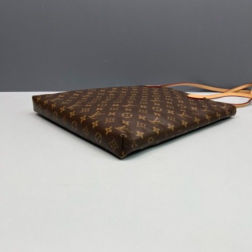 Louis Vuitton Carry It Tote Monogram Brown