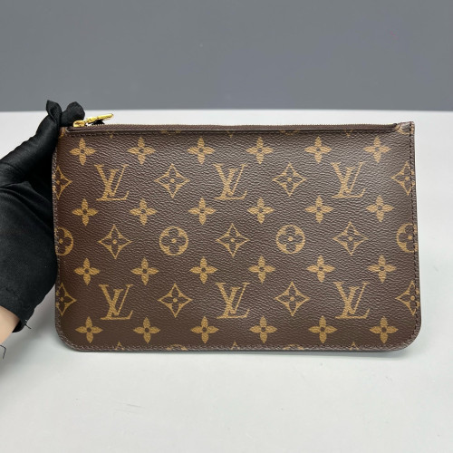 Louis Vuitton Carry It Tote Monogram Brown