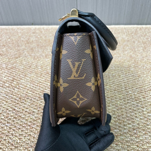 Louis Vuitton Tilsitt Reverse Monogram Brown Louis Vuitton Tilsitt Reverse Monogram Brown