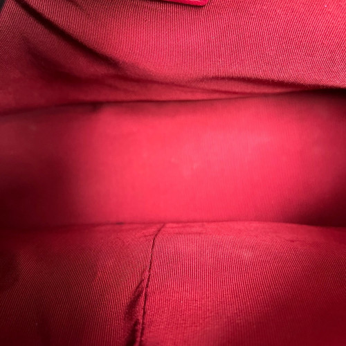 Chanel Quilted Medium Gabrielle Hobo Calfskin Black