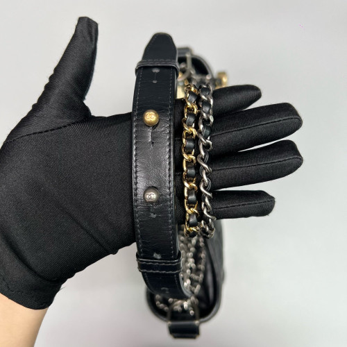 Chanel Quilted Medium Gabrielle Hobo Calfskin Black