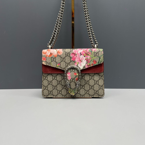 Gucci Mini Dionysus GG Supreme Monogram Blooms Red