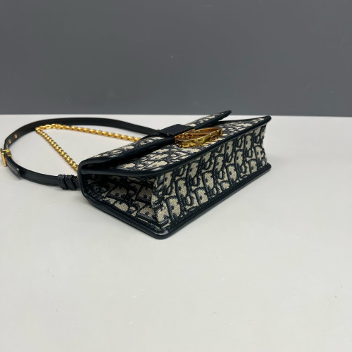 Dior 30 Montaigne East-Wast Bag Oblique Navy Beige Black