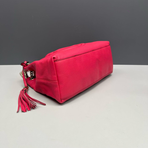 Gucci Medium Soho Shoulder Bag Grained Calfskin New Rosette