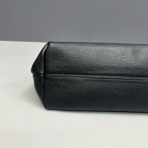 Burberry Tote Bag Grained Calfskin Black Burberry Tote Bag Grained Calfskin Black
