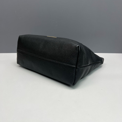 Burberry Tote Bag Grained Calfskin Black Burberry Tote Bag Grained Calfskin Black