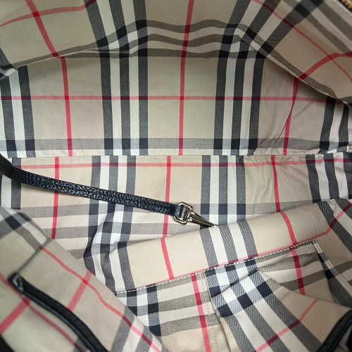 Burberry Tote Bag Grained Calfskin Black Burberry Tote Bag Grained Calfskin Black