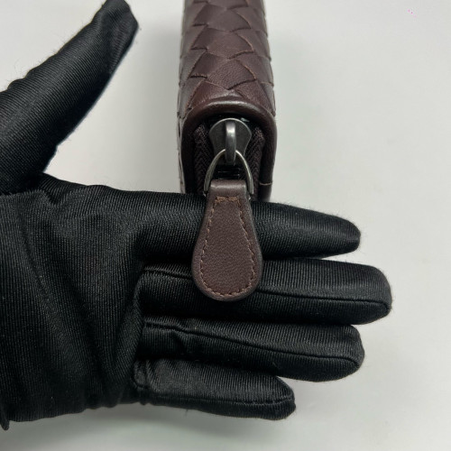 Bottega Veneta Intrecciato Zip Around Wallet Lambskin Intrecciato Nappa Espresso Brown