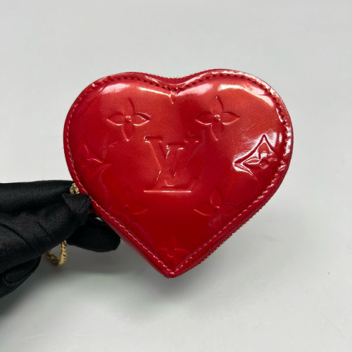 Louis Vuitton Coin Purse Vernis Red Louis Vuitton Coin Purse Vernis Red