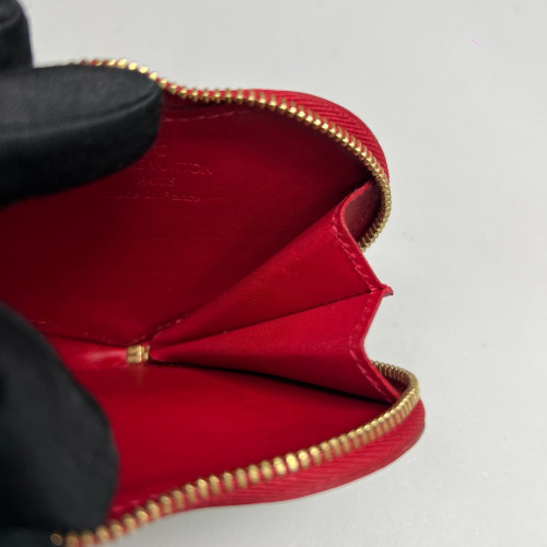 Louis Vuitton Coin Purse Vernis Red Louis Vuitton Coin Purse Vernis Red