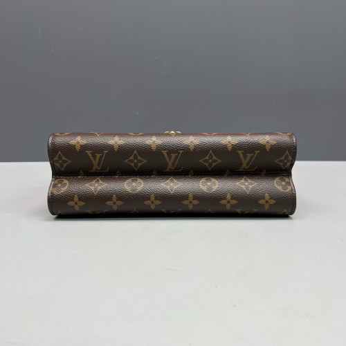 Louis Vuitton Victoire Monogram Brown Red