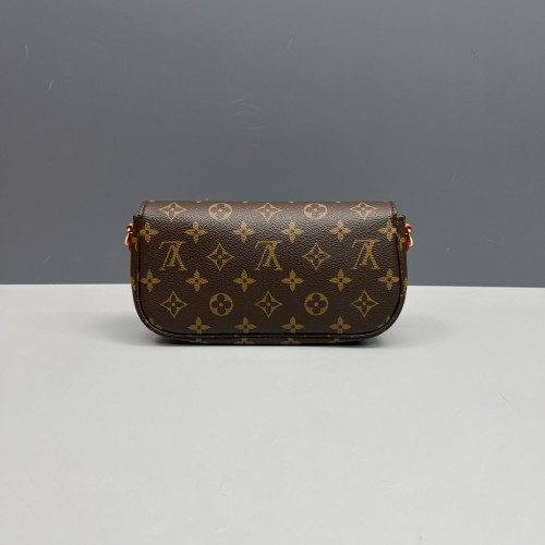Louis Vuitton Ivy Wallet On Chain Monogram Brown