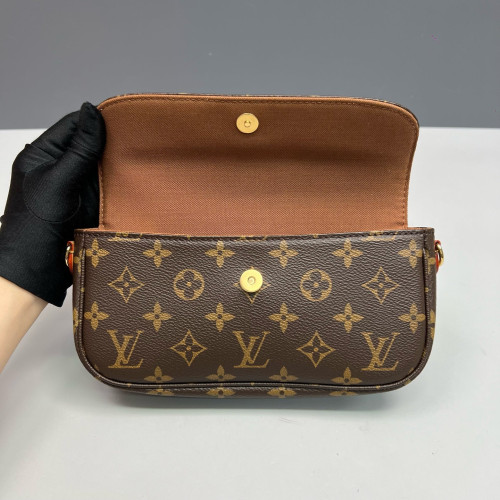 Louis Vuitton Ivy Wallet On Chain Monogram Brown