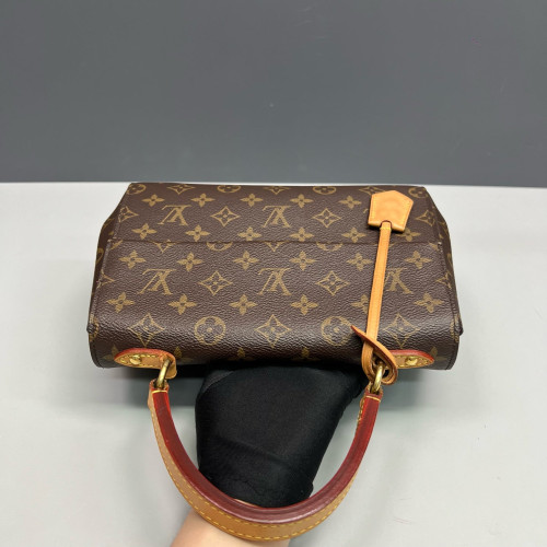 Louis Vuitton Cluny Bb Monogram Brown