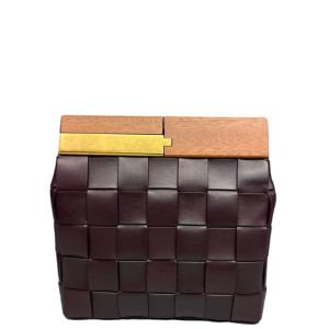 Bottega Veneta Clutch Lambskin Maxi Intrecciato Wood Burgundy Bottega Veneta Clutch Lambskin Maxi Intrecciato Wood Burgundy