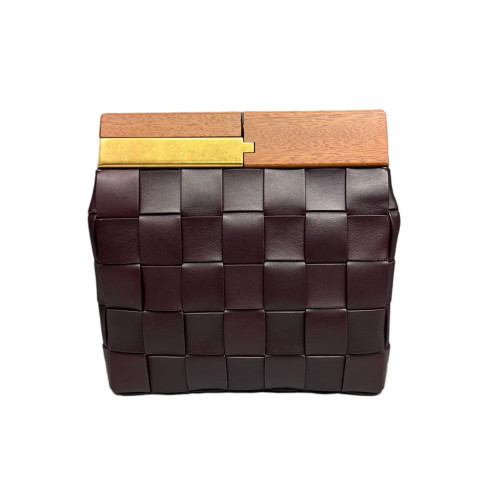 Bottega Veneta Clutch Lambskin Maxi Intrecciato Wood Burgundy