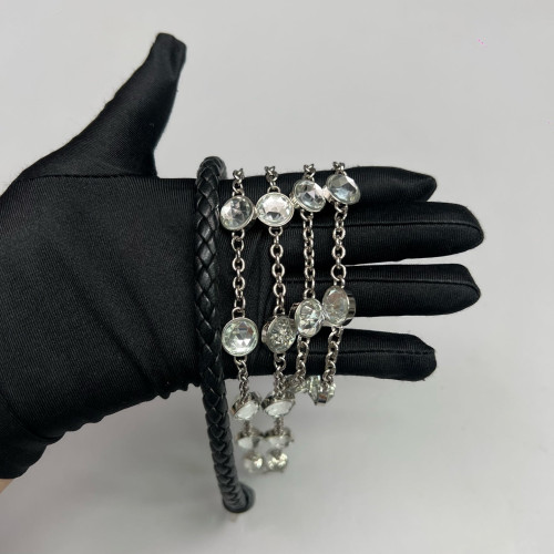 Miu Miu Strass Matelasse Crystal Flap Clutch Crumpled Lambskin Black