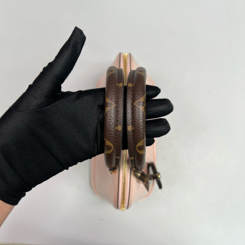 Louis Vuitton Alma BB Vernis Monogram Pink