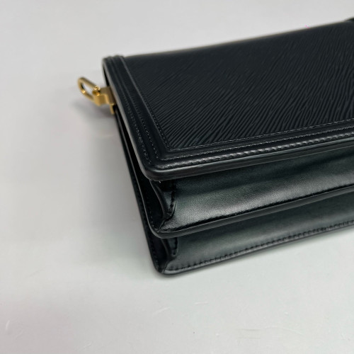 Louis Vuitton Dauphine MM Epi Black