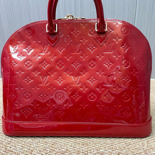 Louis Vuitton Alma GM Vernis Red Louis Vuitton Alma GM Vernis Red