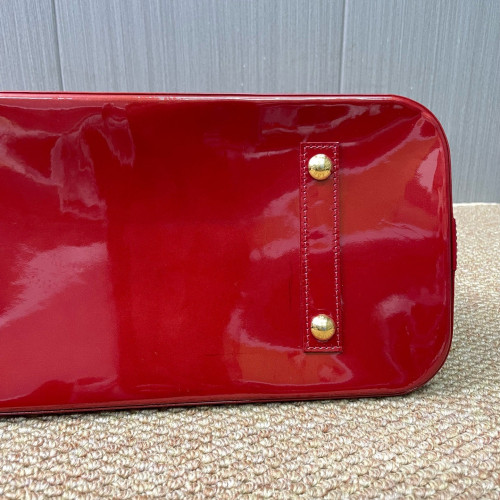 Louis Vuitton Alma GM Vernis Red Louis Vuitton Alma GM Vernis Red