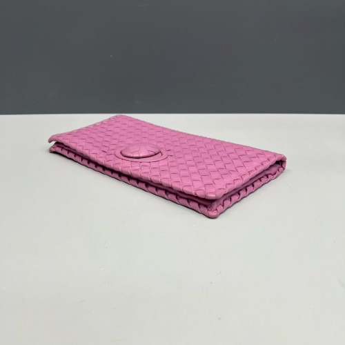 Bottega Veneta Clutch Calfskin Intrecciato Pink