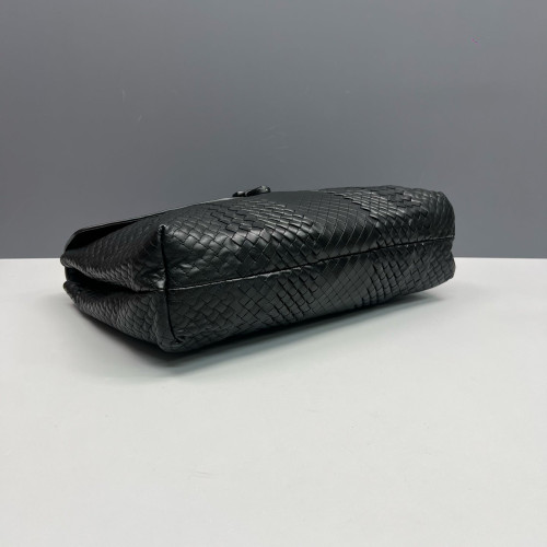 Bottega Veneta Briefcase Lambskin Intrecciato Nappa Black