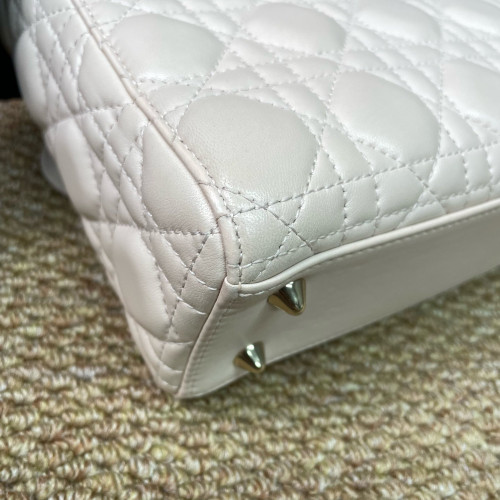 Dior Small Lady Dior Cuir Light Pink