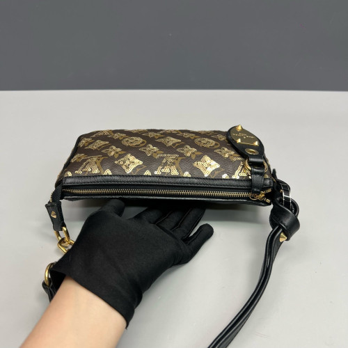 Louis Vuitton Pochette Accessories 22 Monogram Sequin Brown