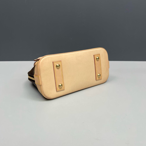 Louis Vuitton Alma BB Monogram Brown