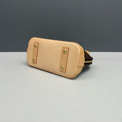 Louis Vuitton Alma BB Monogram Brown