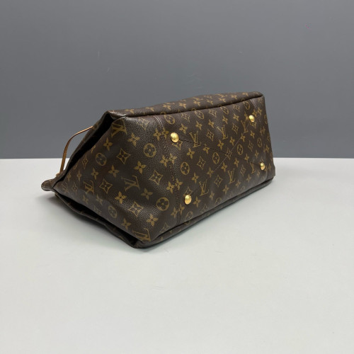 Louis Vuitton Artsy MM Monogram Brown
