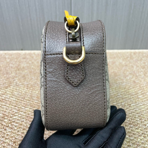 Gucci Neo Vintage Shoulder Bag GG Supreme Monogram Calfskin Beige Brown Yellow Gucci Neo Vintage Shoulder Bag GG Supreme Monogram Calfskin Beige Brown Yellow