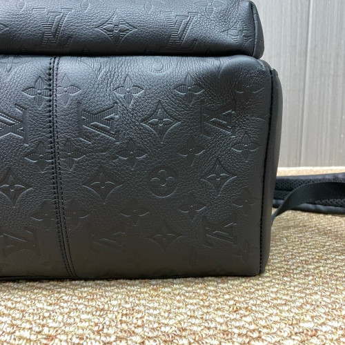 Louis Vuitton Discovery Backpack PM NM Monogram Empreinte Black