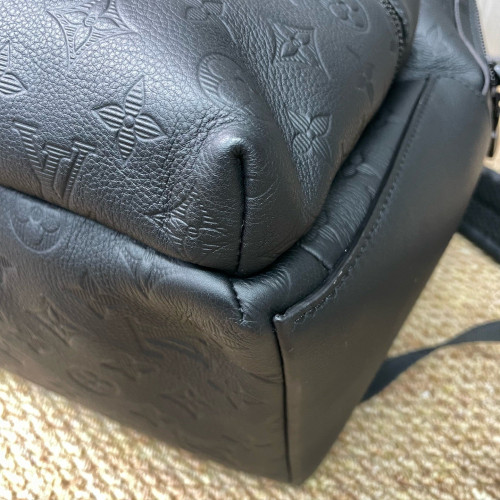 Louis Vuitton Discovery Backpack PM NM Monogram Empreinte Black