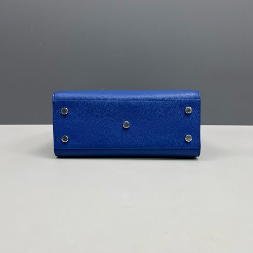 Yves Saint Laurent Baby Sac De Jour Grained Calfskin Blue Yves Saint Laurent Baby Sac De Jour Grained Calfskin Blue