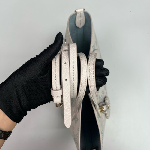 Louis Vuitton Blossom Tote PM Mahina Grey